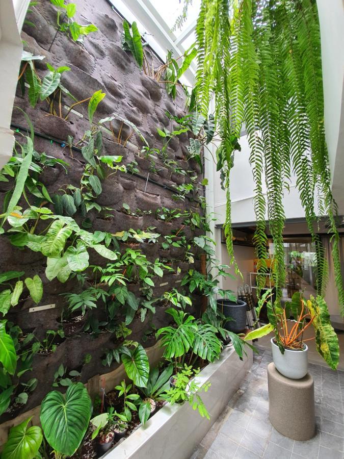 Roompini Bangkok Exterior photo