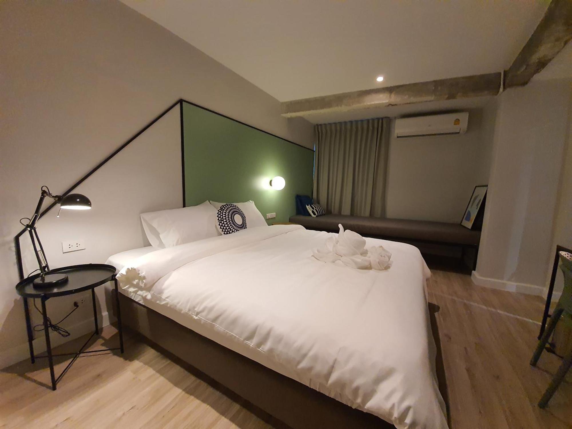 Roompini Bangkok Room photo